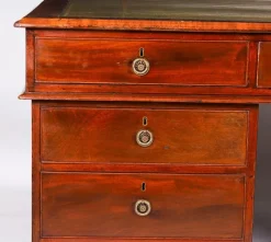 New Pamono Antique George III Flame Mahogany Partner's Pedestal Desk, 1790s