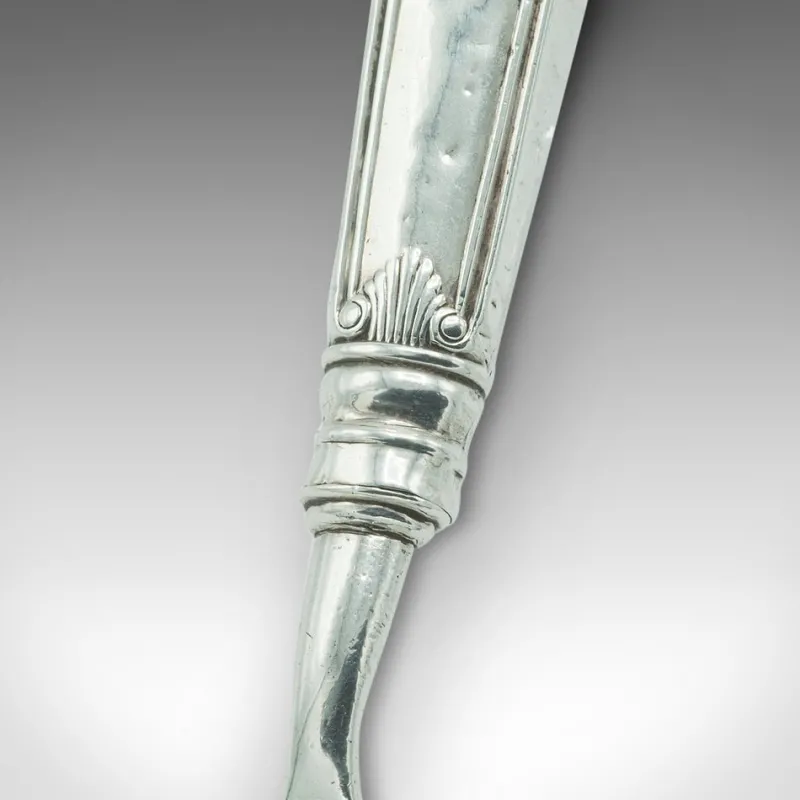 Pamono Antique Georgian English Sterling Silver Sugar Spoon, 1780> Cutlery & Serving Utensils