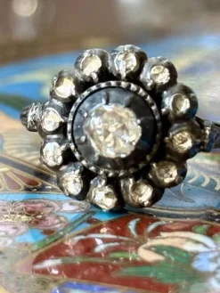 Online Pamono Antique Georgian Ring with Rose-Cut Diamonds, 1790