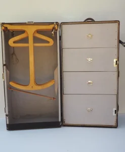 Pamono Antique German Suitcase from Mädler, 1890s> Trunks Crates & Baskets