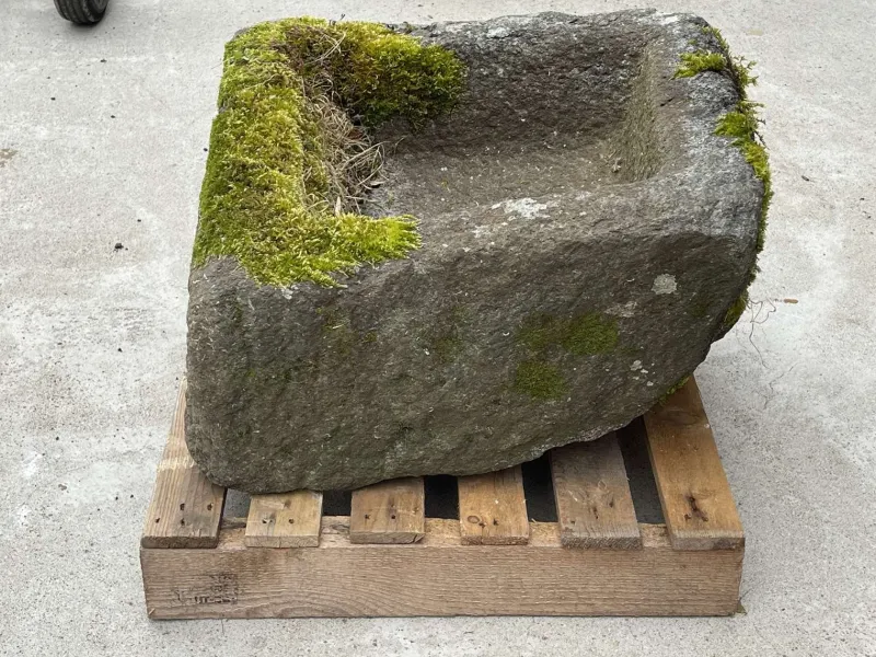 Pamono Antique Granite Trough> Garden Accessories