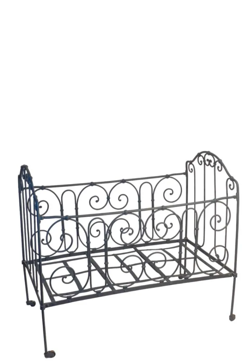 Pamono Antique Gray Wrought Iron Children's Bed, 1890s> Children's Chairs