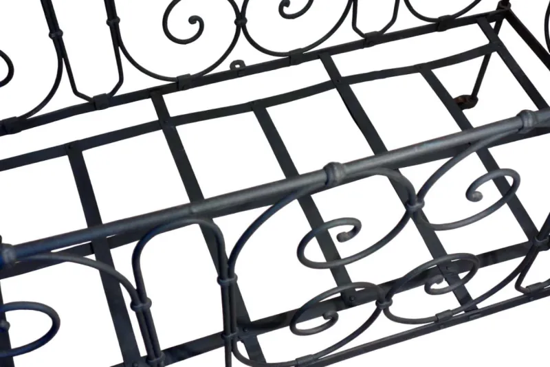 Pamono Antique Gray Wrought Iron Children's Bed, 1890s> Children's Chairs