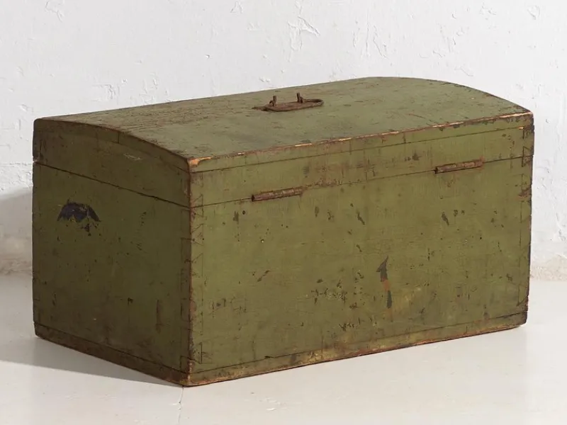 Pamono Antique Green Chest, 1920s> Trunks Crates & Baskets