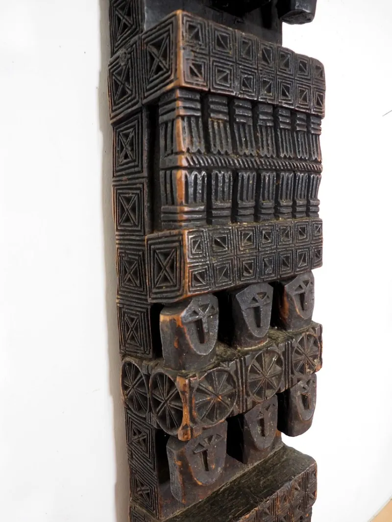 Pamono Antique Hand-Carved Wooden Pillar Column, Afghanistan / Pakistan, 1890s> Pedestals And Columns
