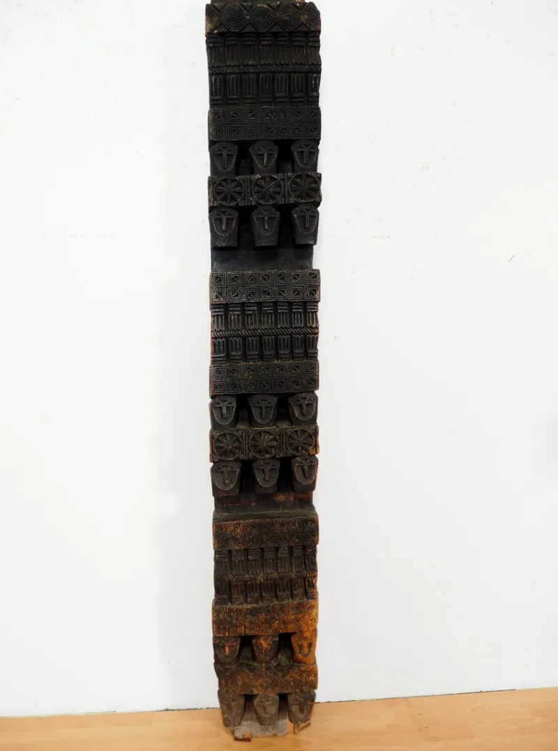 Pamono Antique Hand-Carved Wooden Pillar Column, Afghanistan / Pakistan, 1890s> Pedestals And Columns
