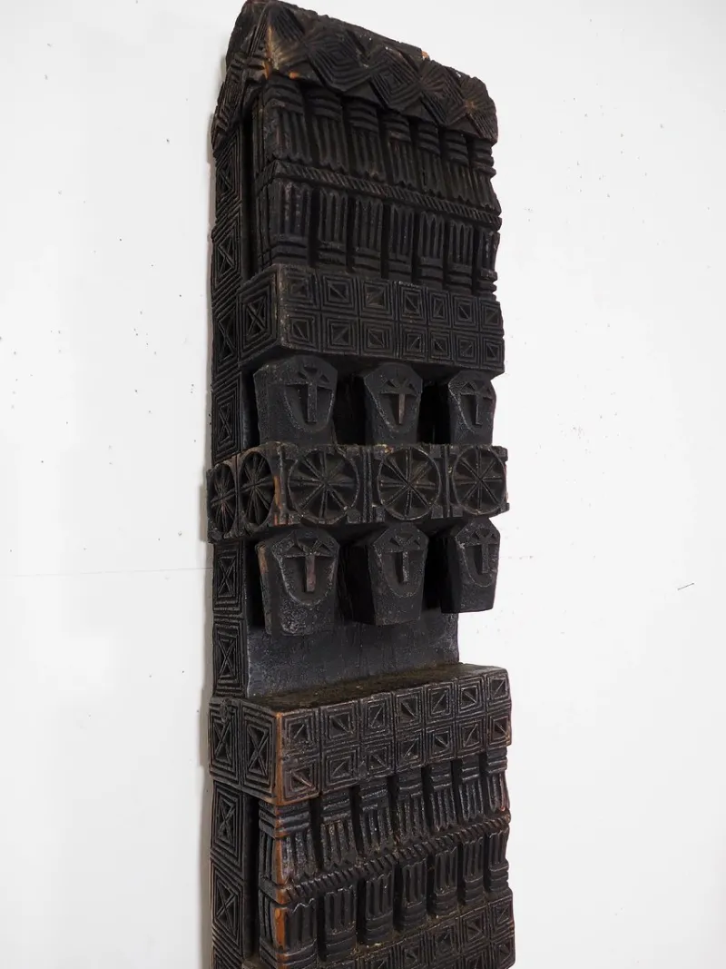 Pamono Antique Hand-Carved Wooden Pillar Column, Afghanistan / Pakistan, 1890s> Pedestals And Columns