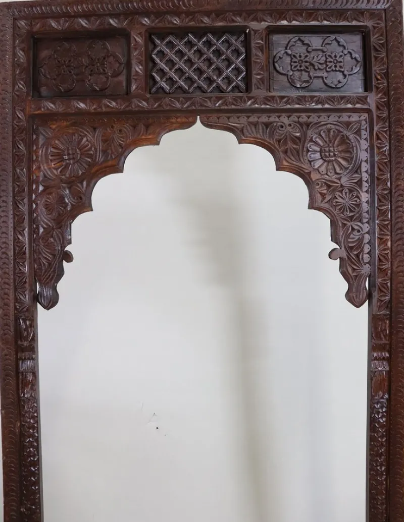 Pamono Antique Handmade and Handcarved Archway Door Frame, Nuristan, Afghanistan, 1920s> Architectural Elements