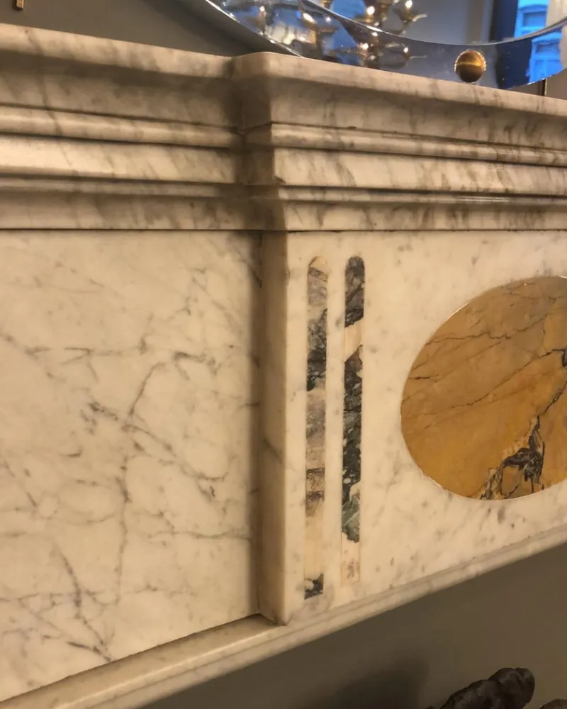 Pamono Antique Irish Georgian Fireplace Mantel in Marble