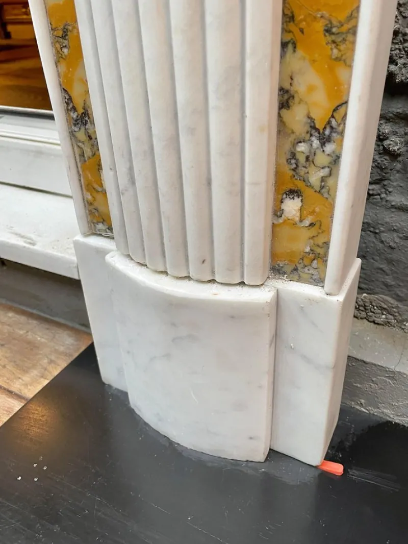 Outlet Pamono Antique Irish Regency Fireplace in Marble, 1830