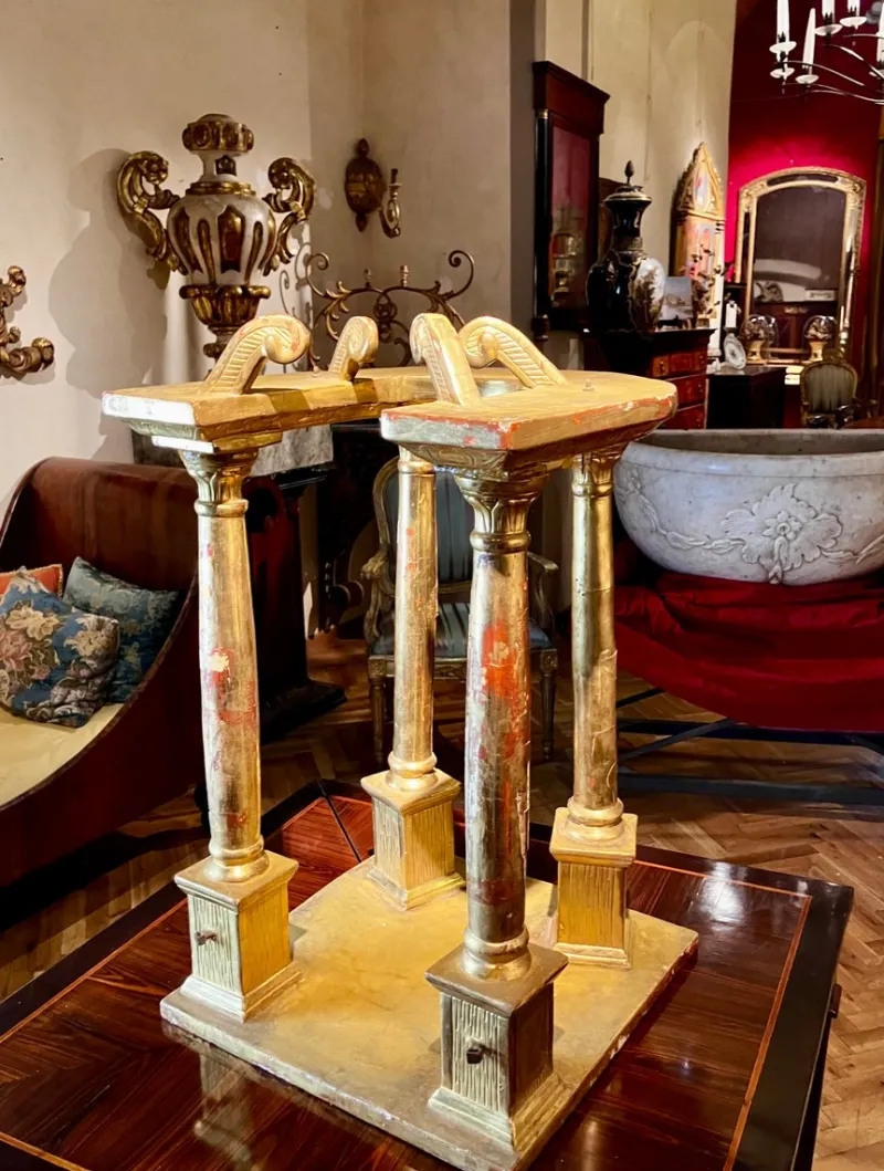 Hot Pamono Antique Italian Architectural Element Hand-Carved and Gilded Wooden Tabernacle