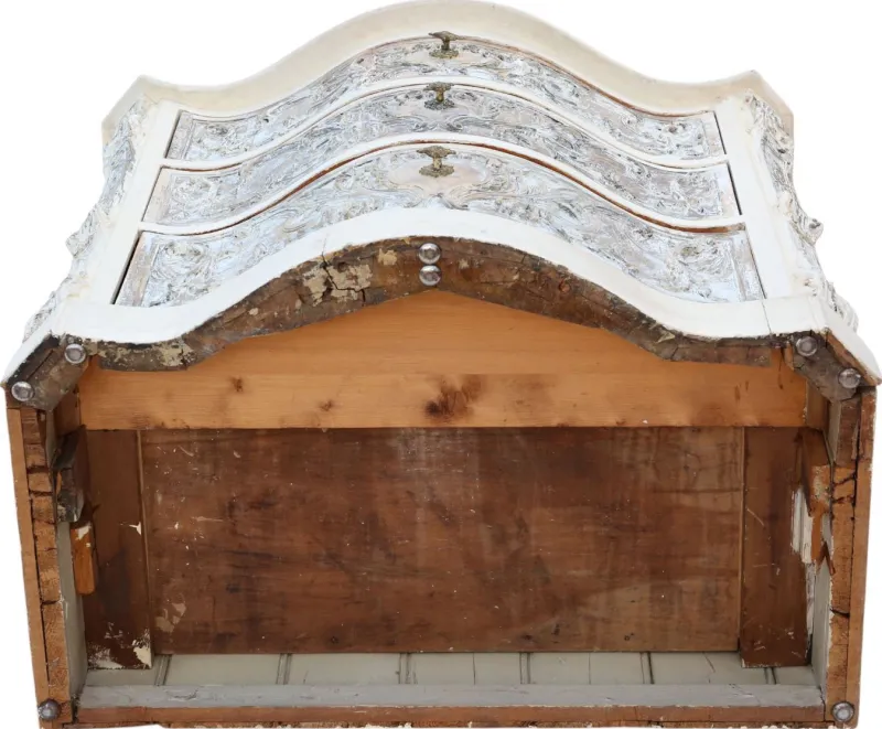 Pamono Antique Italian Painted Carved Serpentine Chest of Drawers, 1920s> Dressers, Commodes & Chests