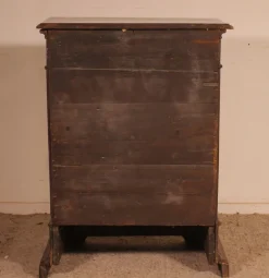 Pamono Antique Italian Walnut Oratory, 1600s
