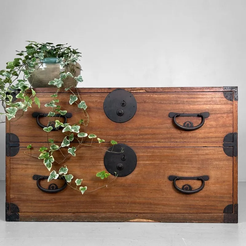 Pamono Antique Japanese Meiji Tansu Chest of Drawers, 1900s> Dressers, Commodes & Chests