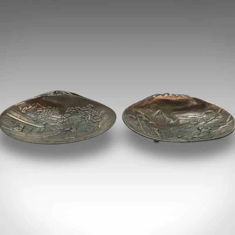 Discount Pamono Antique Japanese Momo Dishes or Serving Trays, 1900s, Set of 2