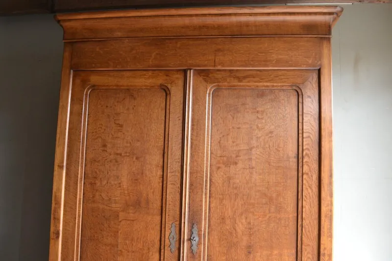 Discount Pamono Antique Louis Philippe Oak Cabinet