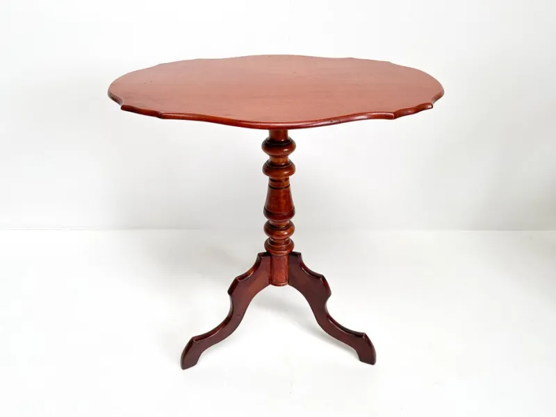 Pamono Antique Mahogany Tripod Table: Scalloped Edge Wine Table, 1890s> Coffee & Side Tables