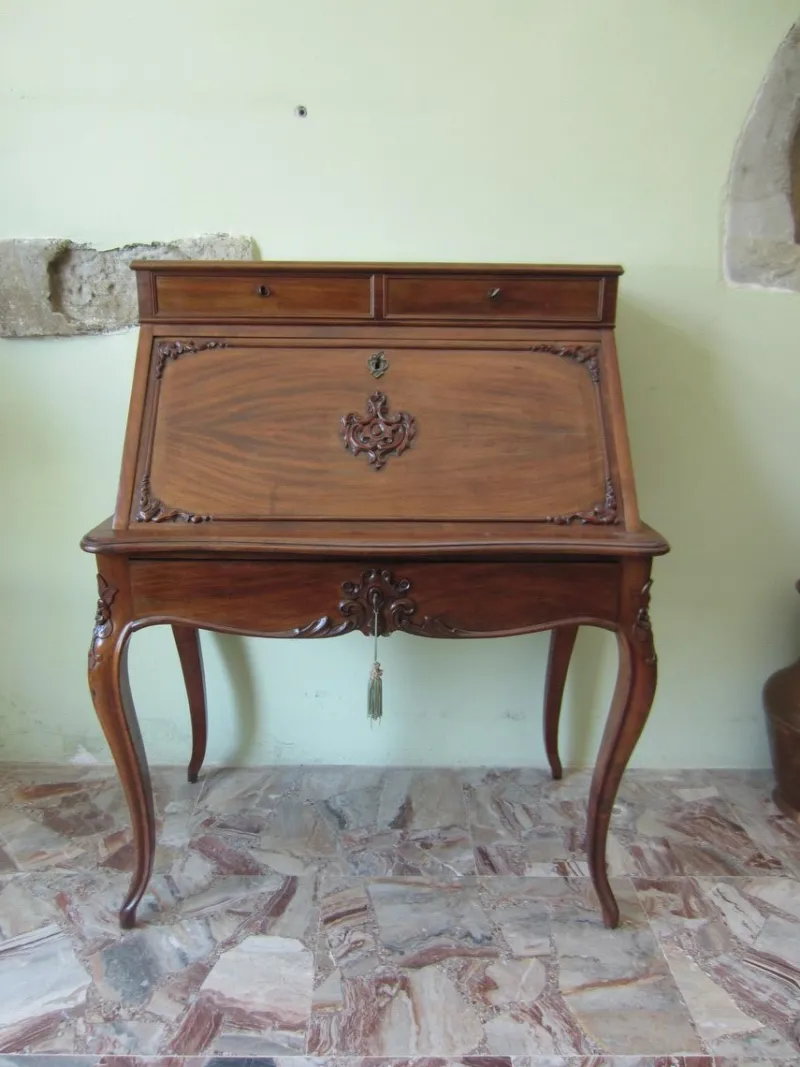 Pamono Antique Mahogany Writers Desk> Secretaires