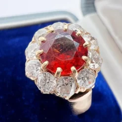 Pamono Antique Marguerite Ring in Gold, Garnet and Diamonds, 1910><noscript><img width=