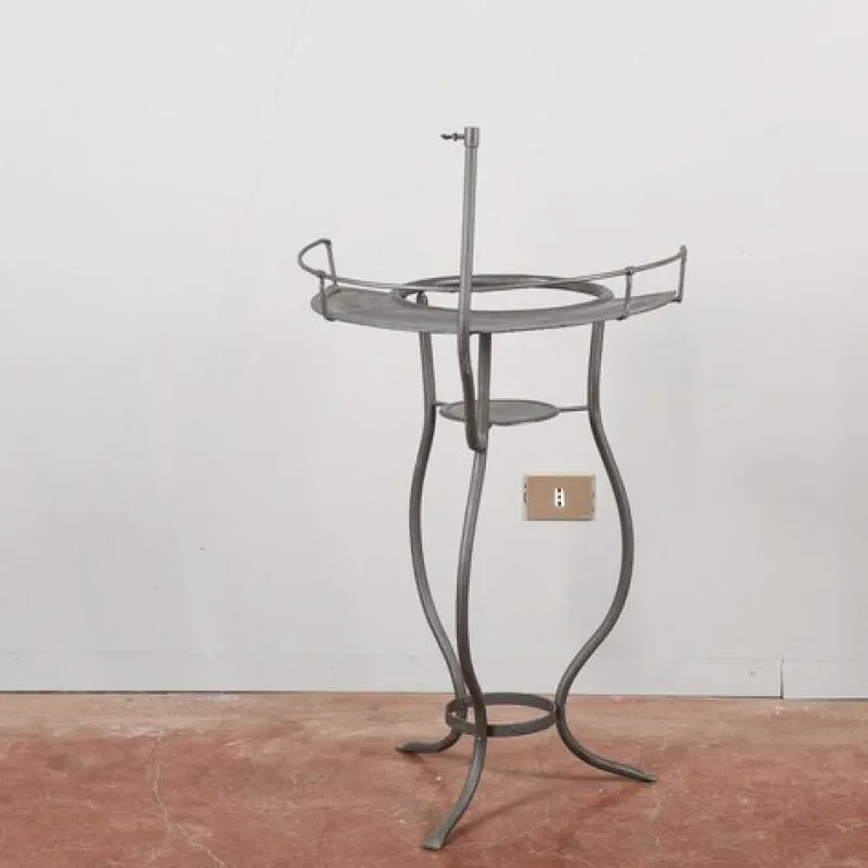 Pamono Antique Mirror with Sink on Iron Stand> Dressing Tables