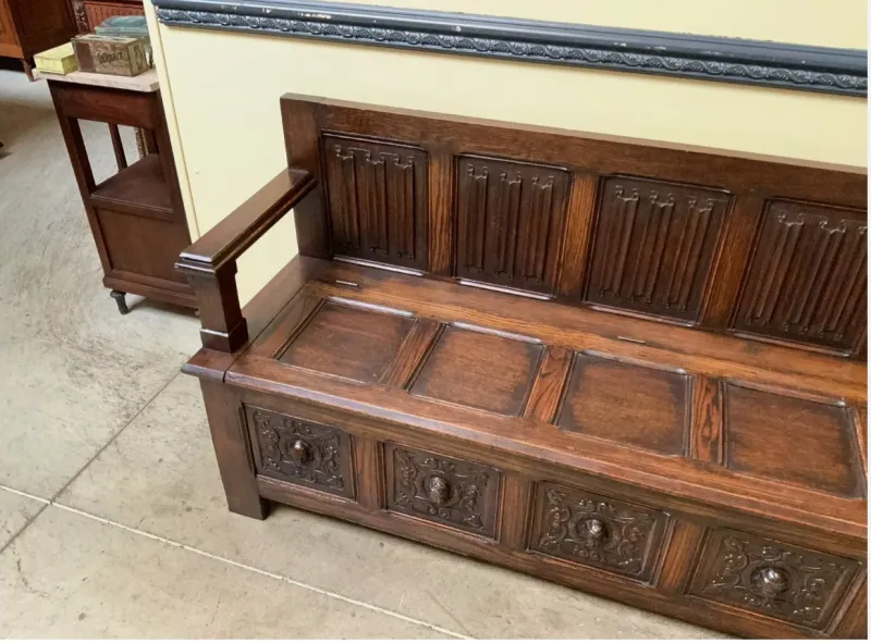 Pamono Antique Neo-Gothic Chest Bench, 1890s> Benches