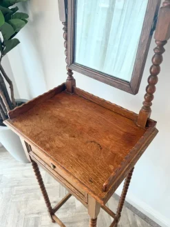 Discount Pamono Antique Oak Gentleman's Vanity Shaving Stand Table with Adjustable Mirror from Jas Shoolbred, 1890s