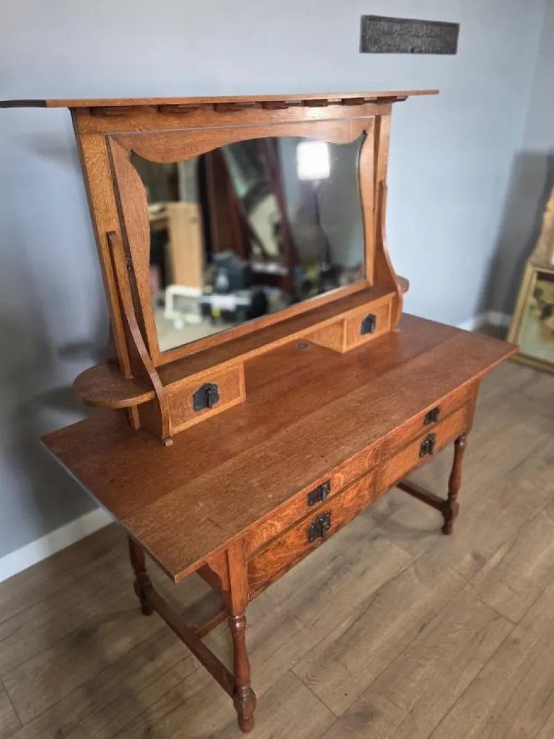 Pamono Antique Oak Newlyn Dressing Table from Heals of London> Dressing Tables
