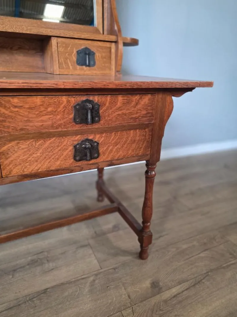 Pamono Antique Oak Newlyn Dressing Table from Heals of London> Dressing Tables