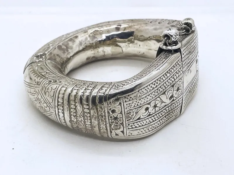 Pamono Antique Omani Antal Anklet Bracelet, 1890s> Bracelets
