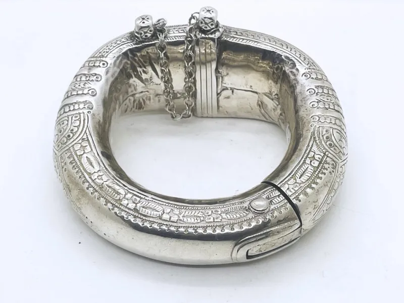 Pamono Antique Omani Antal Anklet Bracelet, 1890s> Bracelets