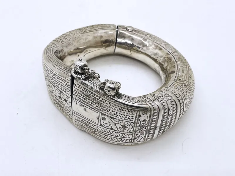 Pamono Antique Omani Antal Anklet Bracelet, 1890s> Bracelets