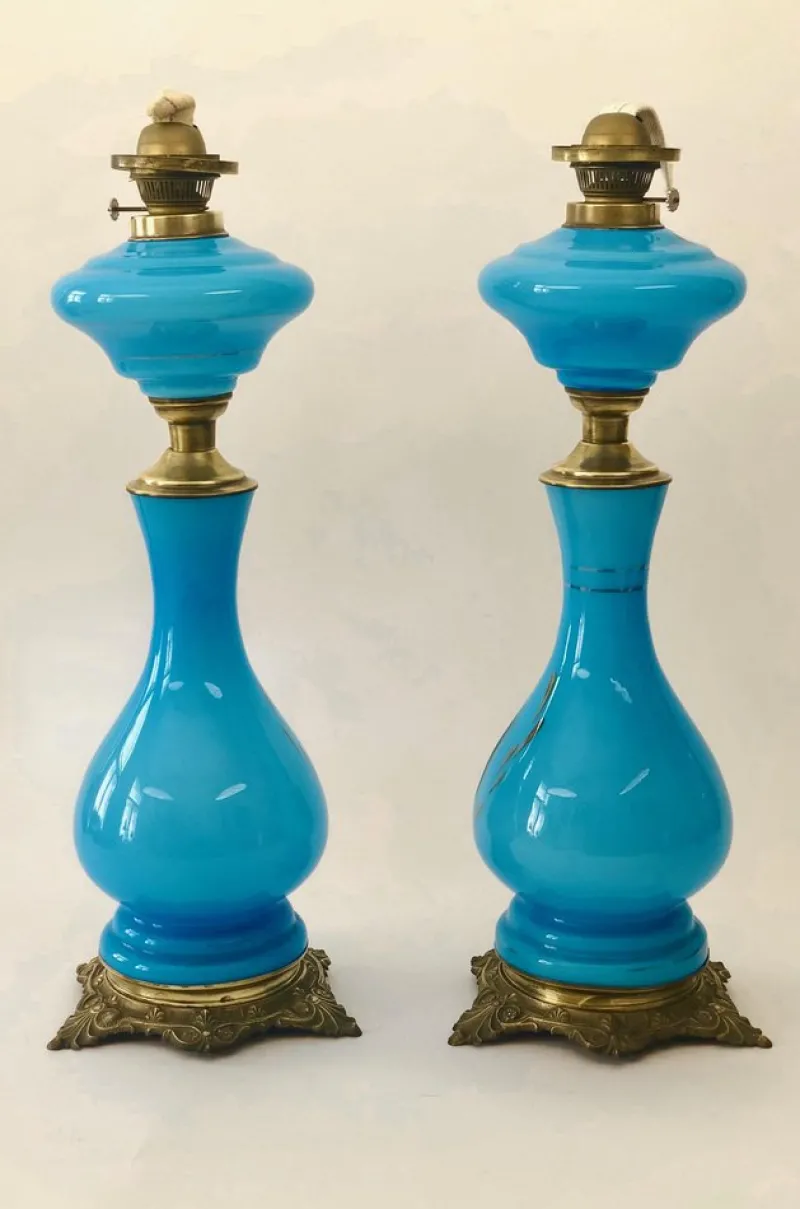 Pamono Antique Opaline Glass Oil Table Lamps Depicting Napoleon and Josephine, 1890s, Set of 2