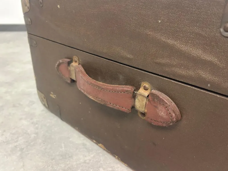 Pamono Antique Overseas Travel Case> Trunks Crates & Baskets