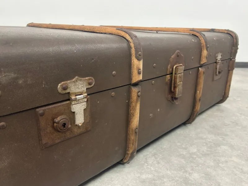 Pamono Antique Overseas Travel Case> Trunks Crates & Baskets
