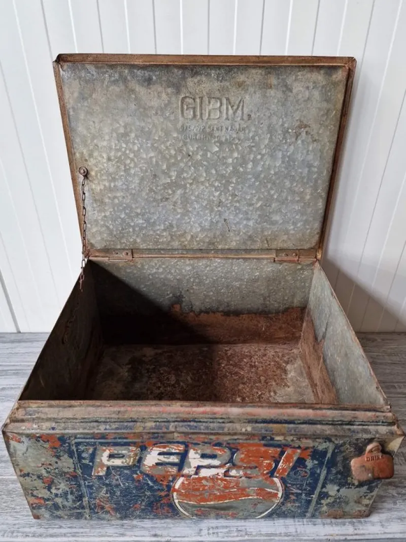 Pamono Antique Pepsi Cooler Box in Metal> Ice Buckets & Wine Coolers