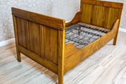 Clearance Pamono Antique Pine Bed, 1910