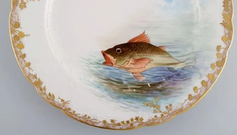Pamono Antique Pirkenhammer Porcelain Dinner Plates with Hand-Painted Fish, Set of 12> Dinner Plates & Bowls