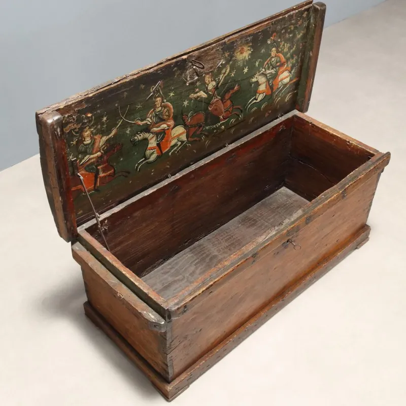 Sale Pamono Antique Poplar Chest with Painted Interior, Italy, 18th Century