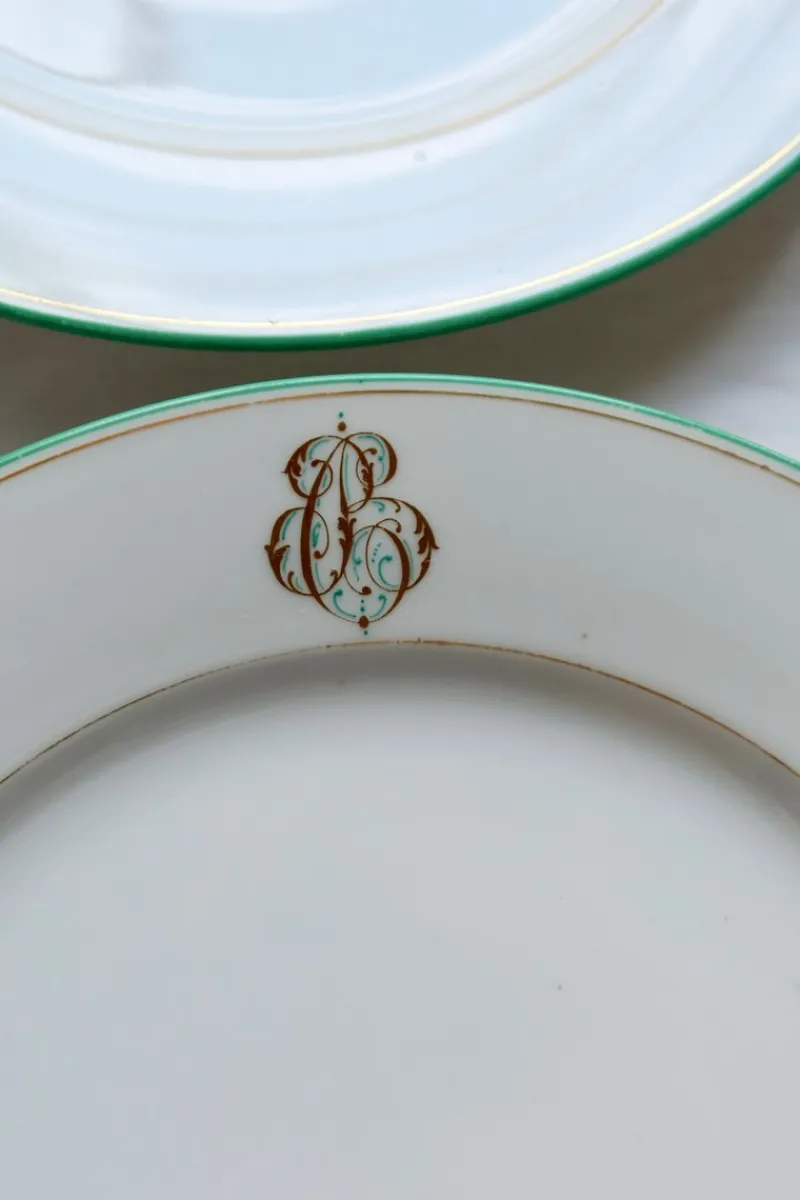 Pamono Antique Porcelain Dessert Plates with CB Monograms and Green and Gilt Borders from Limoges, 1960s, Set of 6> Dinner Plates & Bowls