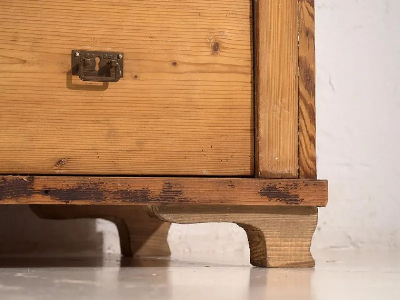 Pamono Antique Provencal Style Chest of Drawers, 1920s> Dressers, Commodes & Chests