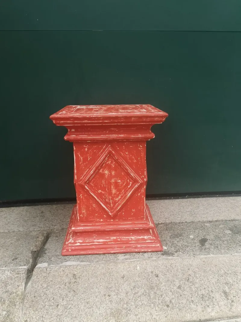 Pamono Antique Red Wooden Stand> Pedestals And Columns