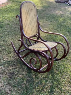 Pamono Antique Rocking Chair from Thonet> Rocking Chairs