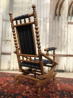 Pamono Antique Rocking Chair, 19th Century> Rocking Chairs