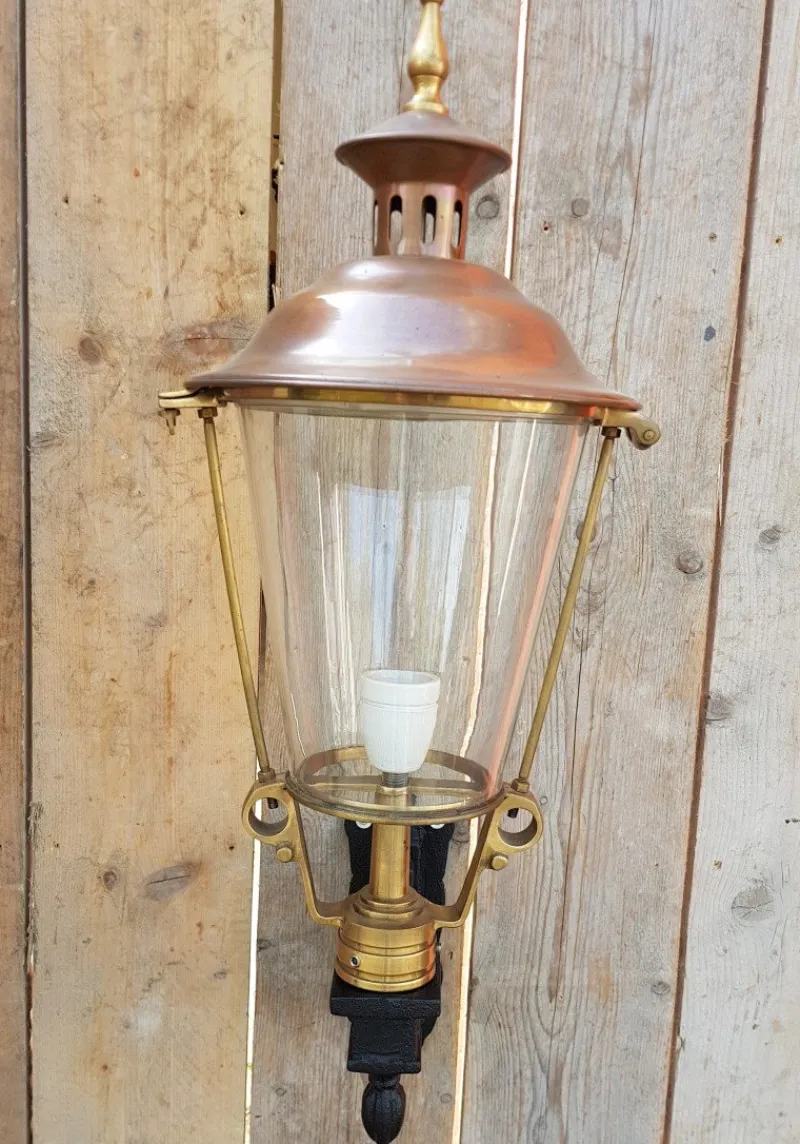 Outlet Pamono Antique Round Cast Iron and Copper Wall Lantern