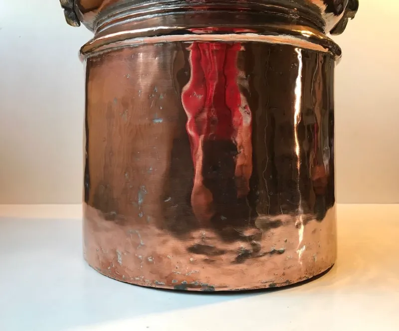 Pamono Antique Scandinavian Coal or Fireplace Bucket in Copper, 18th Century> Fireplaces And Mantels