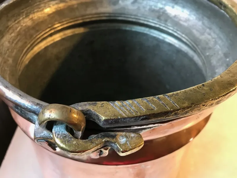 Pamono Antique Scandinavian Coal or Fireplace Bucket in Copper, 18th Century> Fireplaces And Mantels