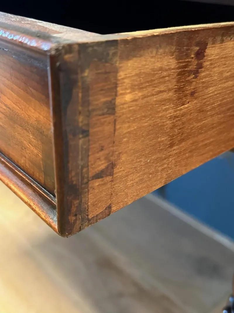 Pamono Antique Side Table in Mahogany> Coffee & Side Tables
