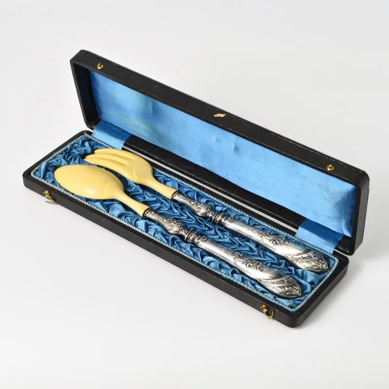 Pamono Antique Silver and Faux Ivory Salad Serving Set, 1890s, Set of 2> Cutlery & Serving Utensils