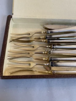 Pamono Antique Silver Fruit Cutlery Set by Alfred Pollak, Set of 16><noscript><img width=