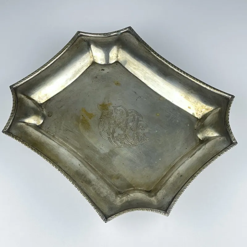 Pamono Antique Silver Plated Tray by Queen Victoria Sheffield, 1890s> Trays